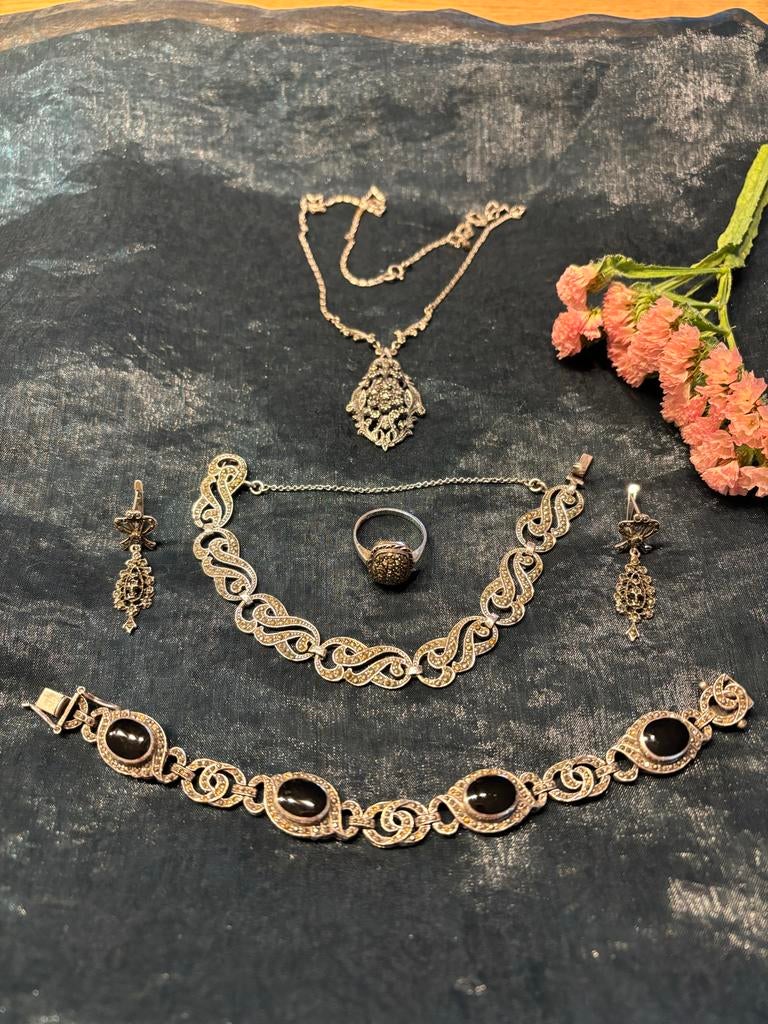 Zilveren Sieradenset met Marcasiet en Onyx, Ophalen of Verzenden, Zilver, Ketting, Met edelsteen