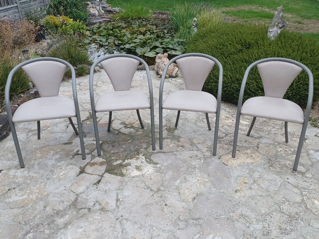 4 mooie en degelijke stoelen, Ophalen, Gebruikt, Vier, Grijs
