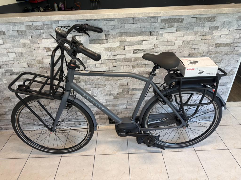 NIEUWSTAAT E-Bike Gazelle Heavy Duty TOTAAL 220km. H59cm.