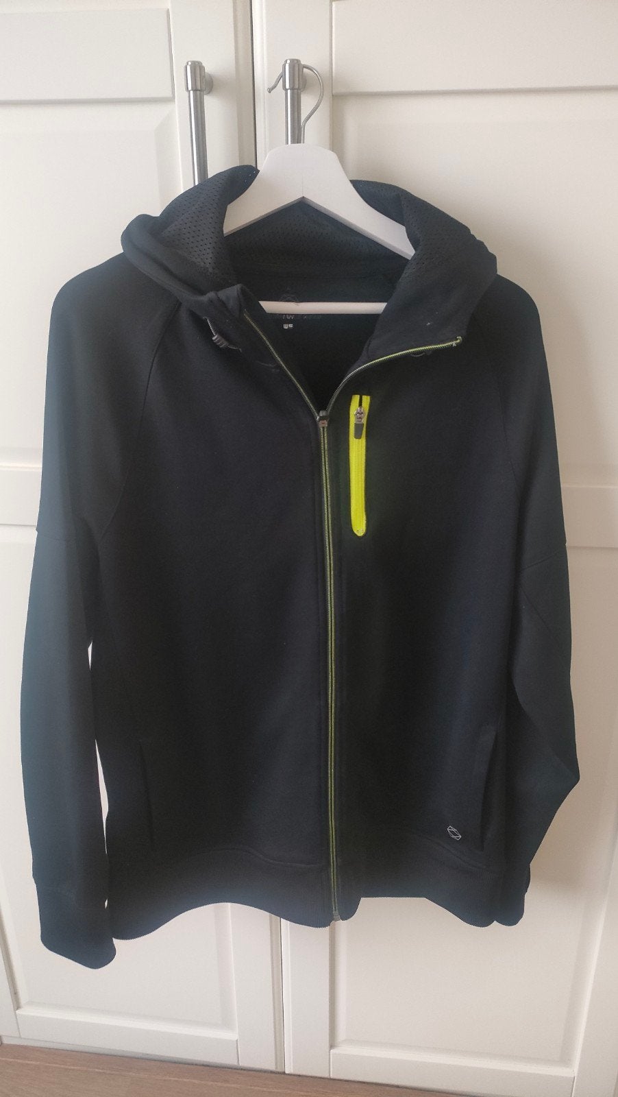 Zwart warm trainingsvest voor heren van WE, maat L, Ophalen of Verzenden, Zo goed als nieuw, Maat 52/54 (L), Zwart