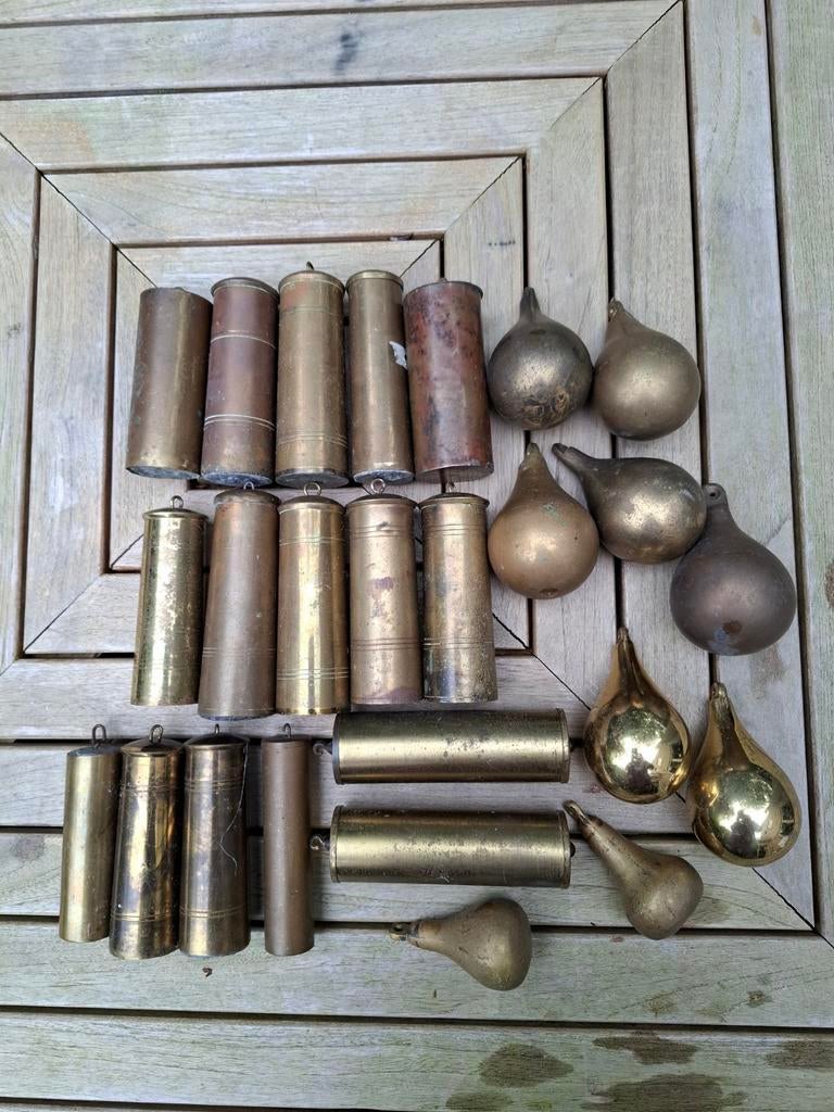 Antieke gewichten voor klokken 25 stuks, Antiek en Kunst, Antiek | Klokken, Ophalen