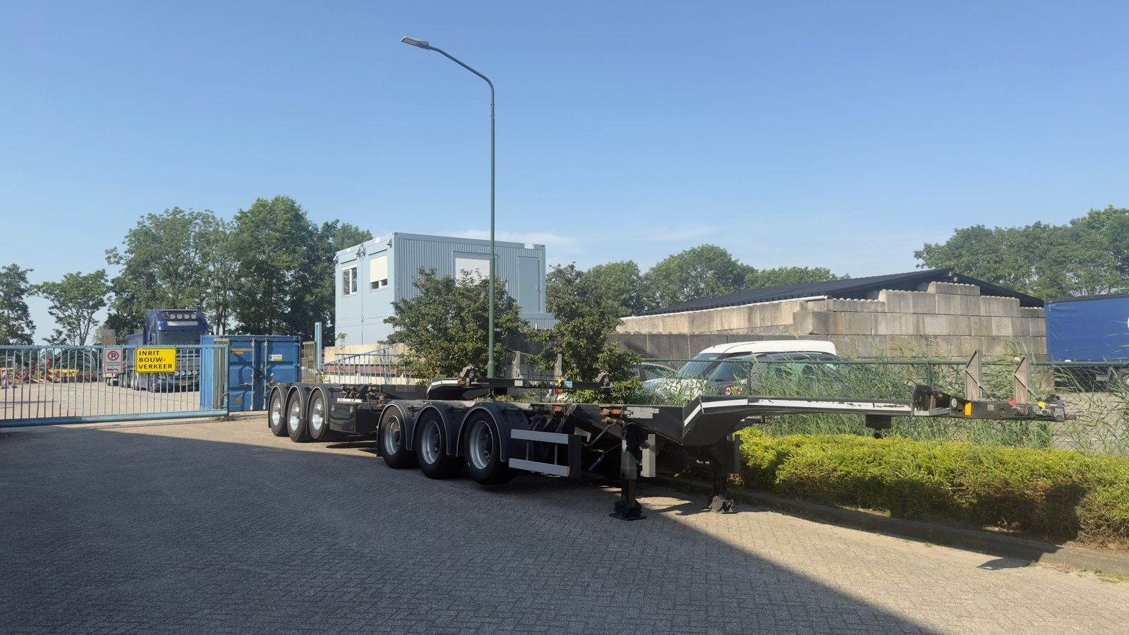 2x D- TEC Container chassis !, Achterwielaandrijving, Euro 6, Overige bekleding, Overige brandstoffen