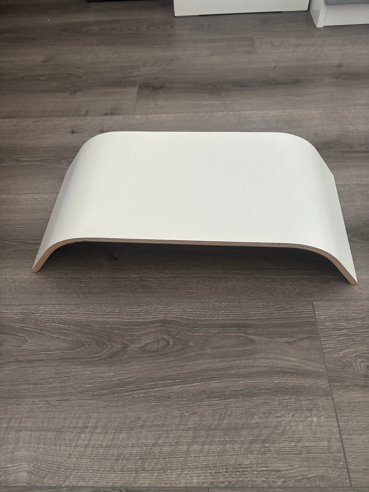 IKEA monitorstandaard wit, Ophalen, Hout, Zo goed als nieuw, Modern