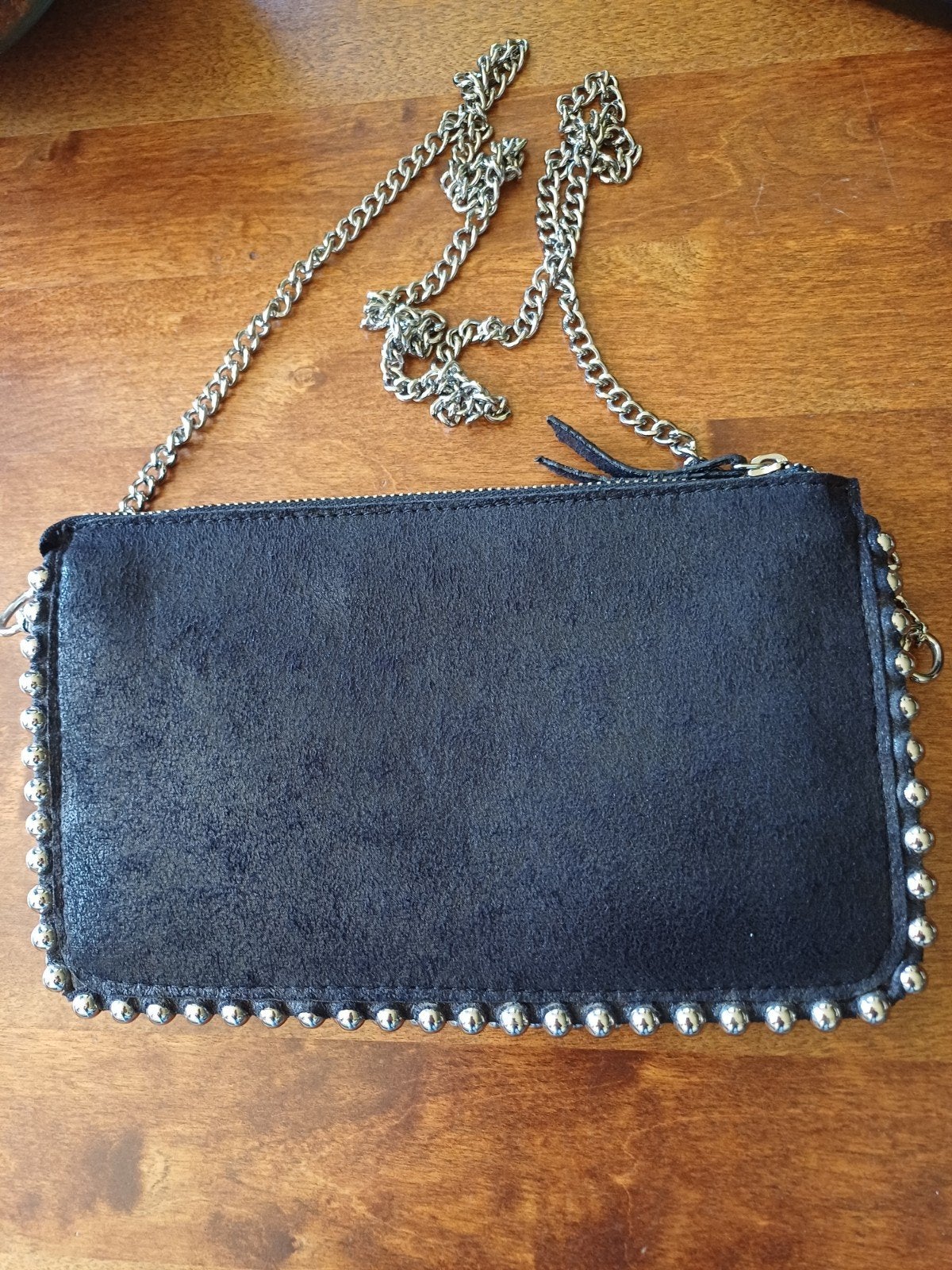 Zwart suède Zara schoudertasje  met zilveren studs, Ophalen, Nieuw, Zwart, Schoudertasje