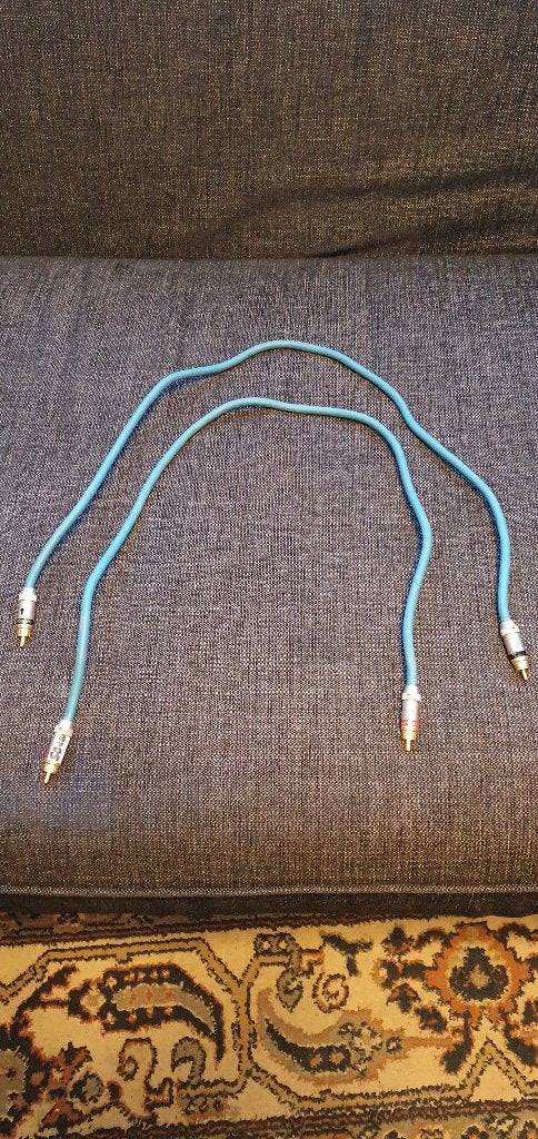 Audiuquest Turquoise X2 Hyperlitz RCA Interconnects 50cm, Ophalen of Verzenden, Zo goed als nieuw, Minder dan 2 meter, Interlink-kabel