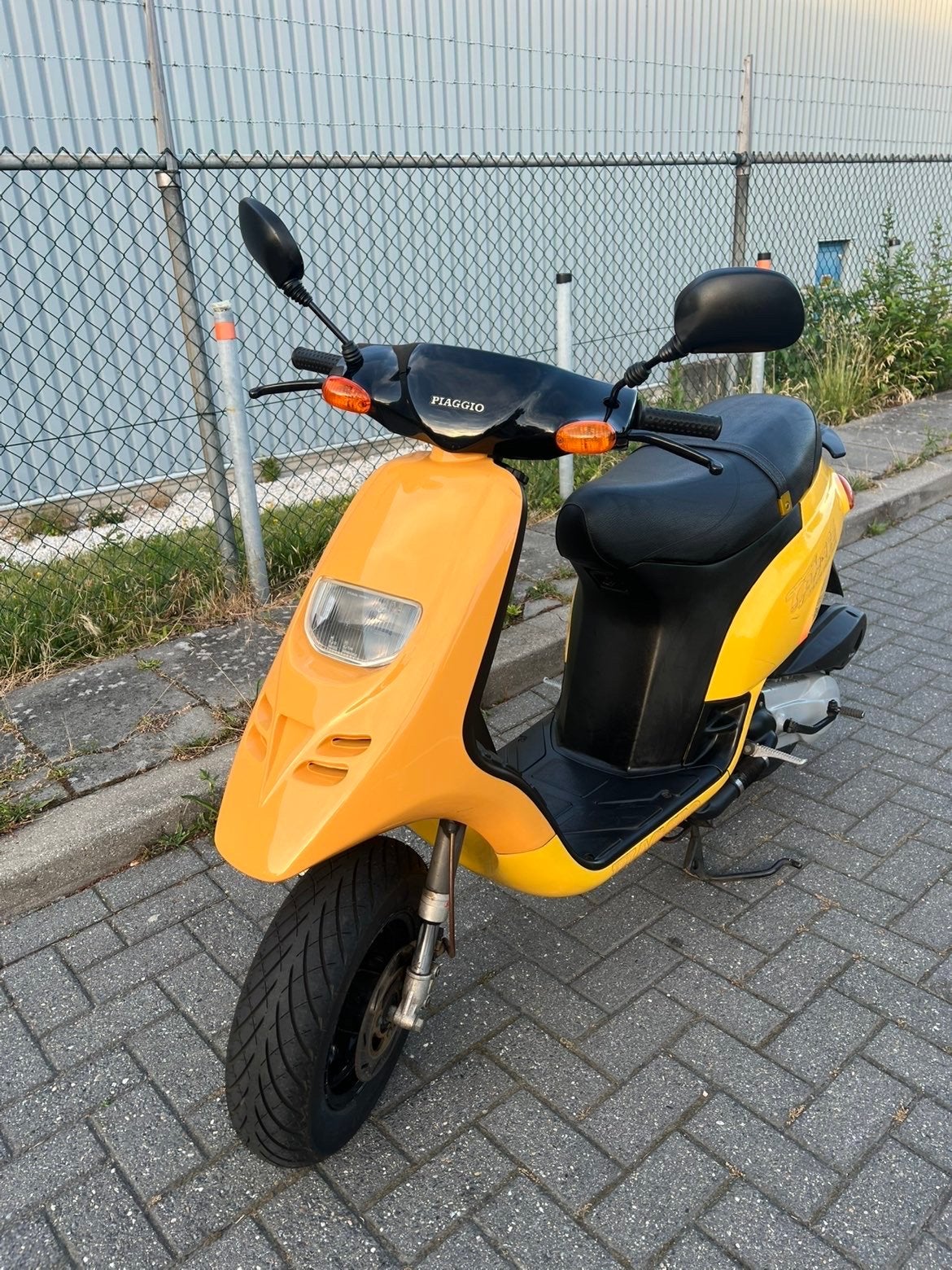 Piaggio Typhoon 1996 “zonder blok”, Fietsen en Brommers, Scooters | Piaggio, Gebruikt, Overige modellen, Benzine, Ophalen of Verzenden