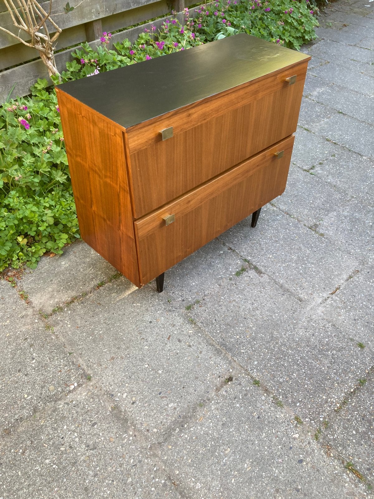 Leuk vintage kastje jaren 70, Ophalen, Gebruikt, Mid century vintagey, Met klep(pen)
