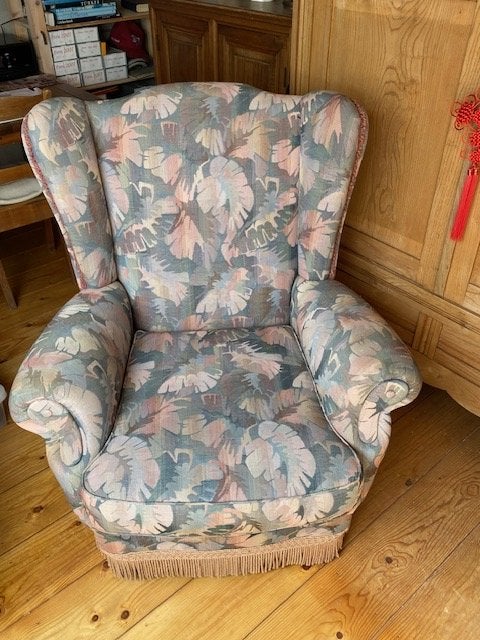 Comfortabele fauteuil met bloemenprint, Ophalen, Gebruikt, Stof, 75 tot 100 cm