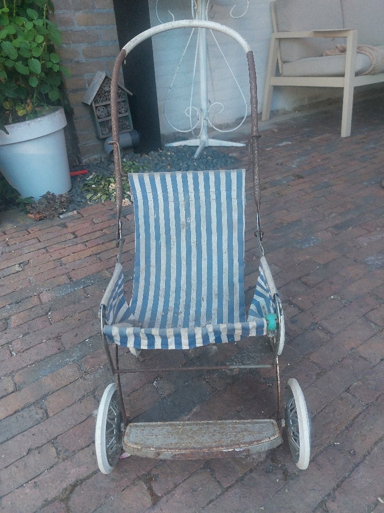 Vintage kinderwagen/buggy - blauw gestreept, Antiek en Kunst, Antiek | Speelgoed, Ophalen