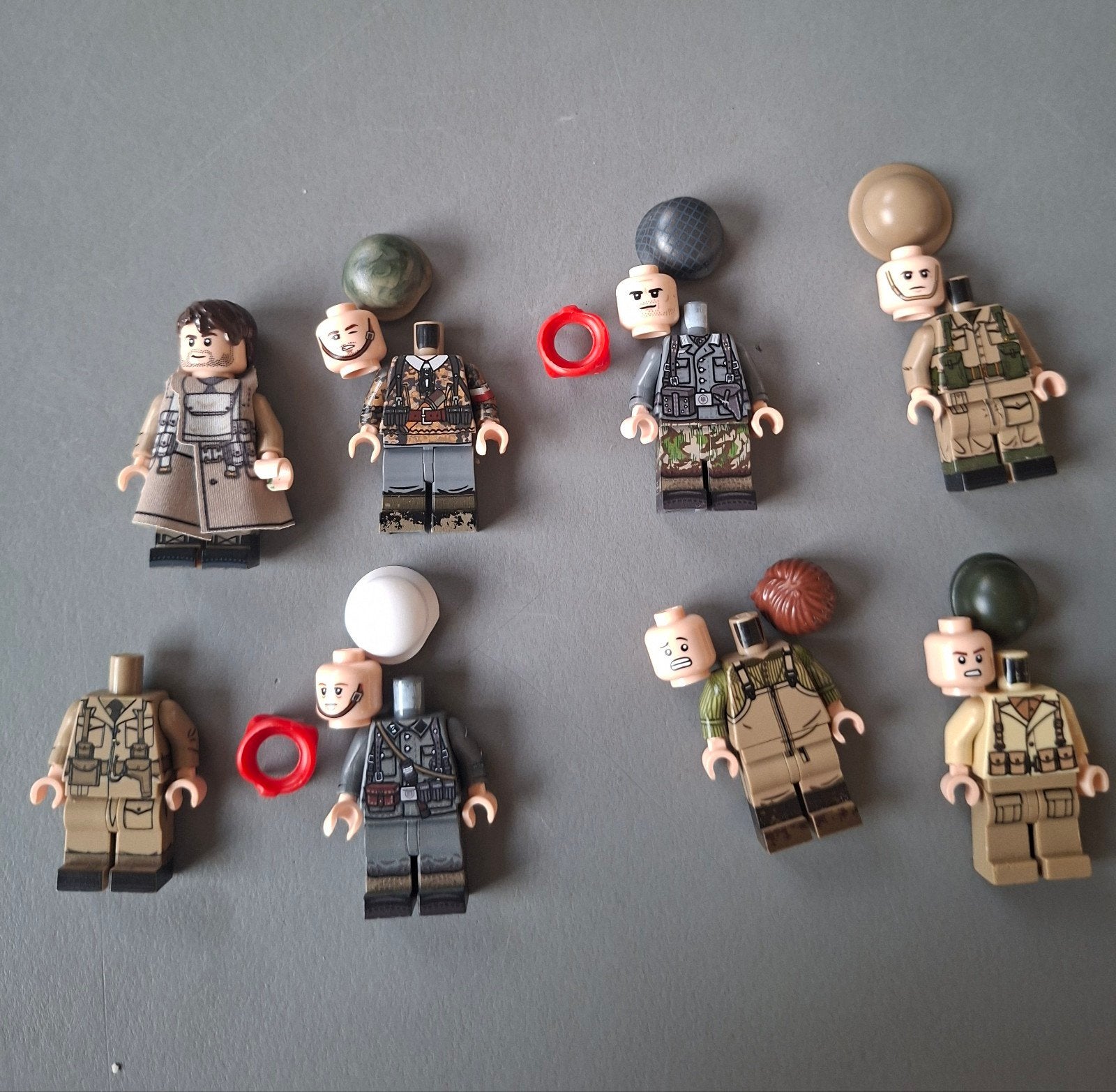 Lego ww2 poppetjes +hoofd en helmpje (ook los te koop), Overige thema's, Lego, Accessoire, Ophalen of Verzenden
