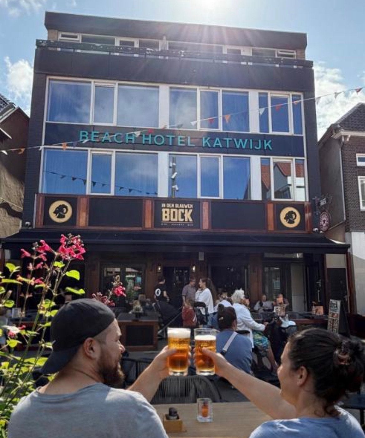 Ter overname 3 nachten beach hotel katwijk, Tickets en Kaartjes, Hotelbonnen, Drie personen of meer, 3 overnachtingen of meer