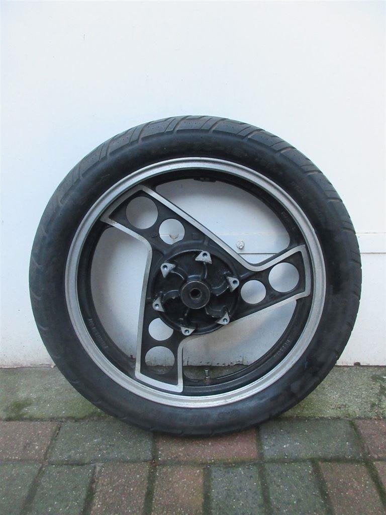Yamaha XJ600 achterwiel XJ 600 F achter wiel velg achtervelg, Motoren, Ophalen of Verzenden, Gebruikt