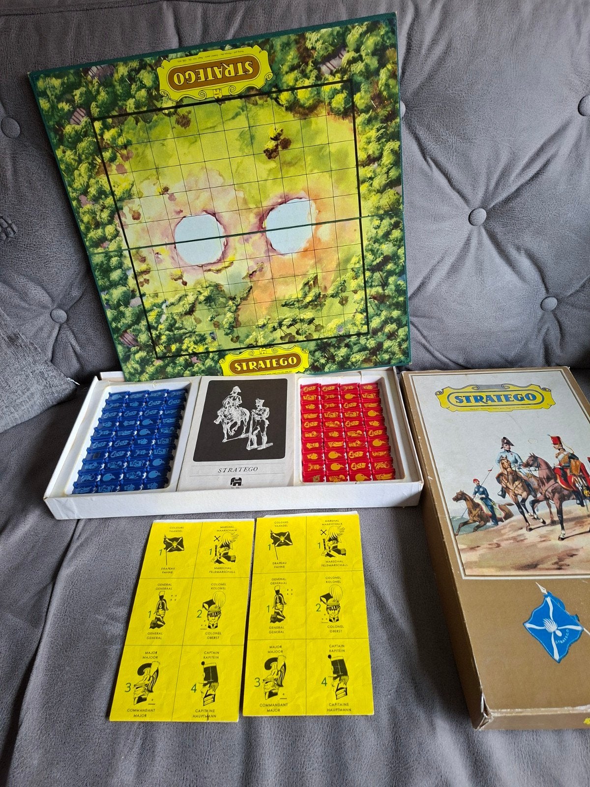 Vintage Stratego bordspel, Een of twee spelers, Ophalen, Gebruikt