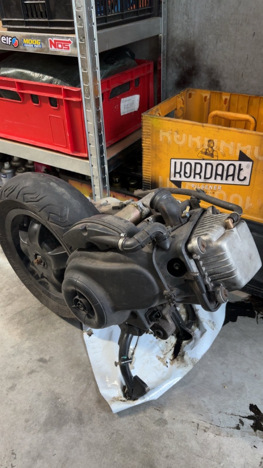 Scooter motorblok met achterwiel - Gebruikt, Fietsen en Brommers, Brommeronderdelen | Scooters, Ophalen, Gebruikt, Blok, Overige merken