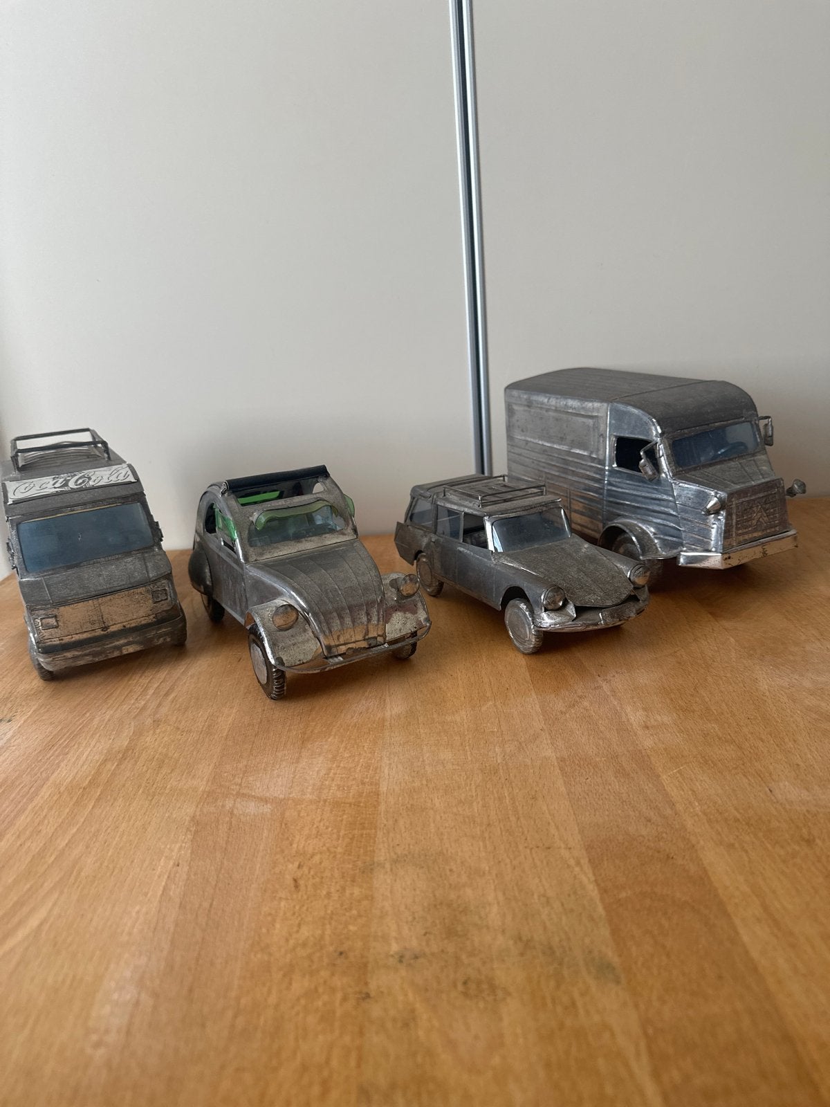 Set van 4 vintage blikke speelgoedauto's - citroën, Ophalen of Verzenden, Gebruikt