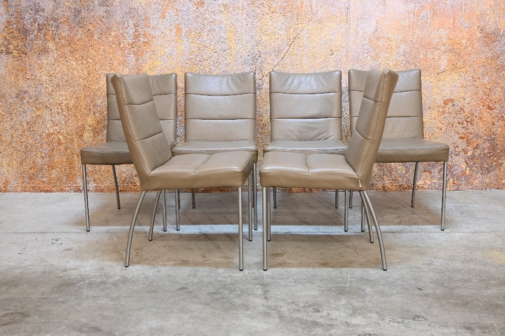 IZGS! 6 bruine/taupekleurige leren Bert Plantagie stoelen, Huis en Inrichting, Bruin, Ophalen of Verzenden, Zo goed als nieuw