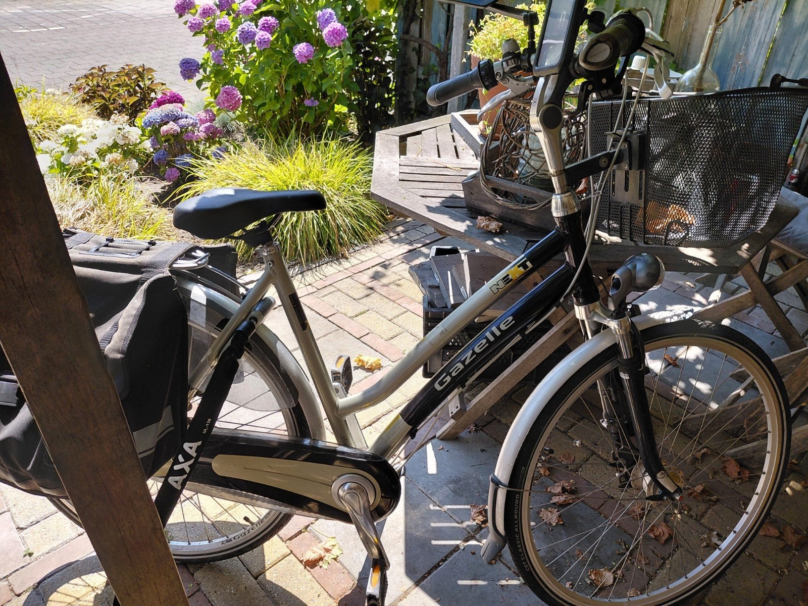 Gazelle fiets  Next fiets met fietstassen, Ophalen, Minder dan 30 km per accu, Gebruikt, 51 tot 55 cm
