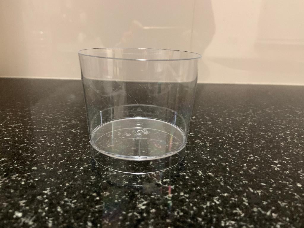Plastic bakjes/glaasjes, Ophalen of Verzenden, Zo goed als nieuw, Overige materialen, Glas of Glazen