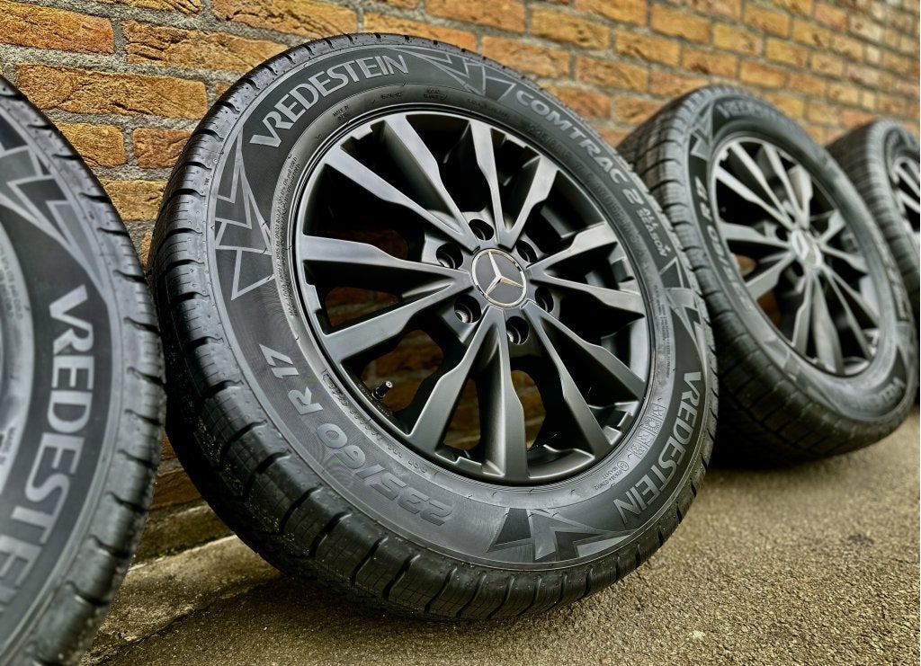 Mercedes Sprinter Crafter 17 inch verzwaard velgen zwart, Auto-onderdelen, Niet ingevuld, Bestelwagen, Banden en Velgen, Niet ingevuld