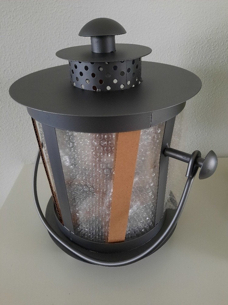 Diverse windlichten en kaarsenhouders, Overige materialen, Grijs, Ophalen of Verzenden, Zo goed als nieuw
