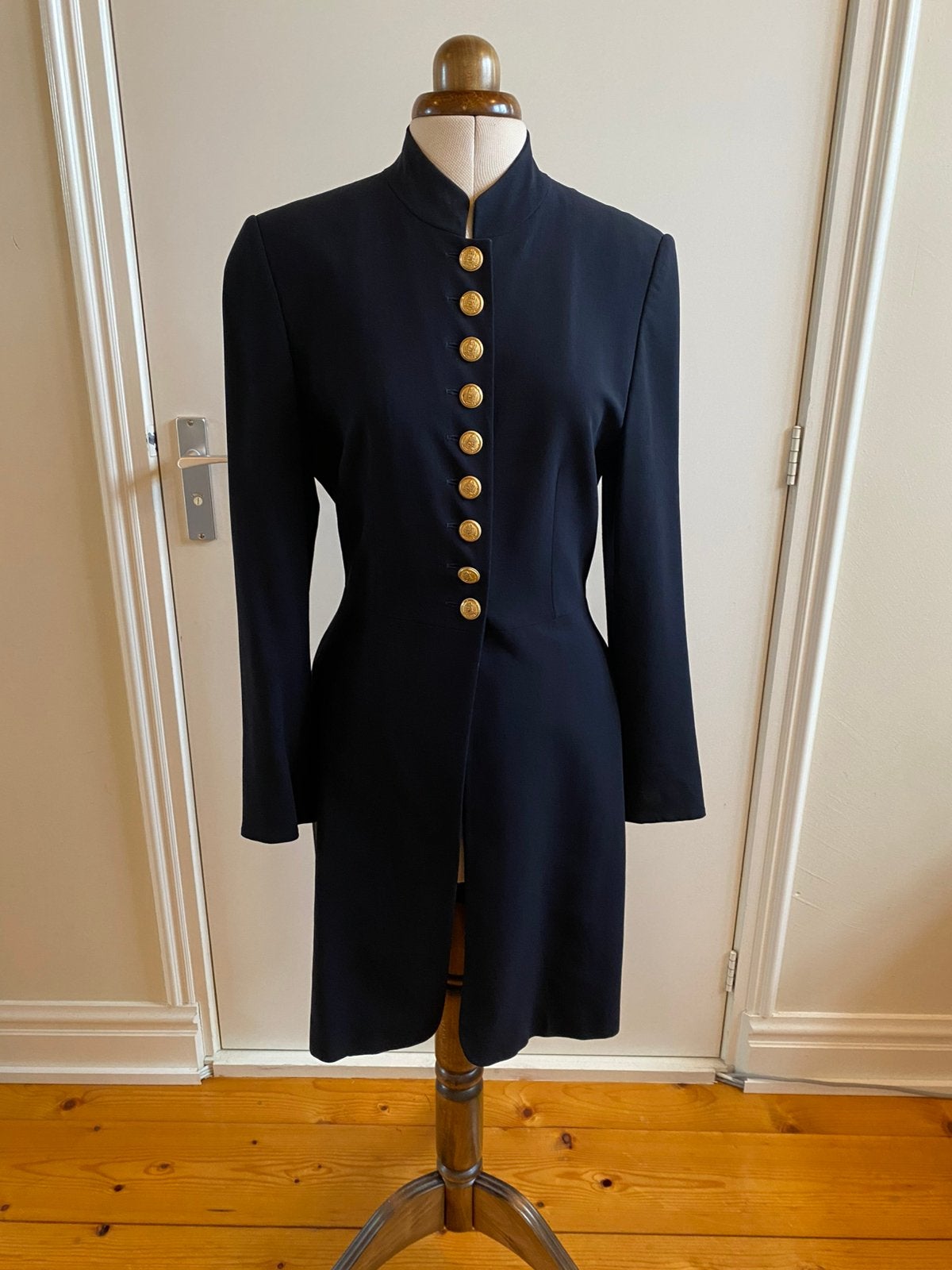 Prachtige donkerblauwe koetsiersjas, Ophalen of Verzenden, Zo goed als nieuw, Maat 36 (S), Zwart
