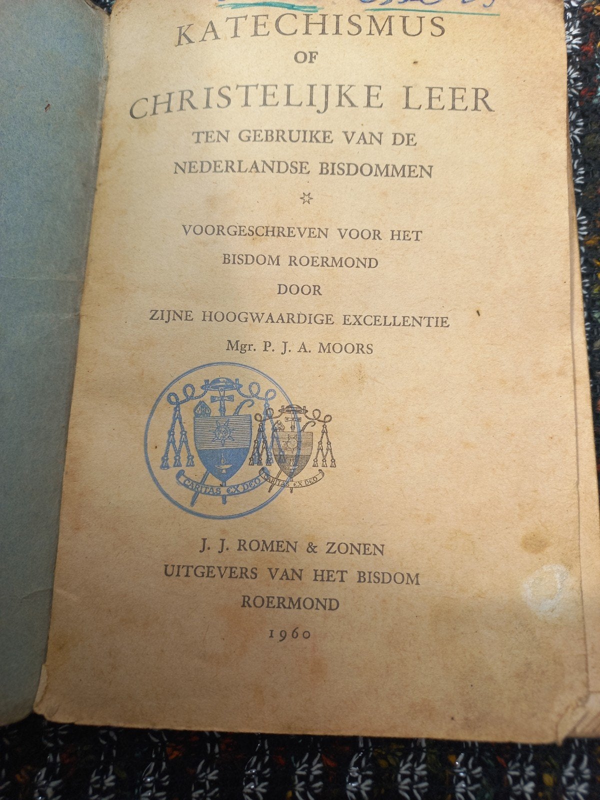 Katechismus of Christelijke Leer - Roermond 1960, Ophalen of Verzenden, Gelezen, Mgr. P. J. A. Moors, Christendom | Katholiek
