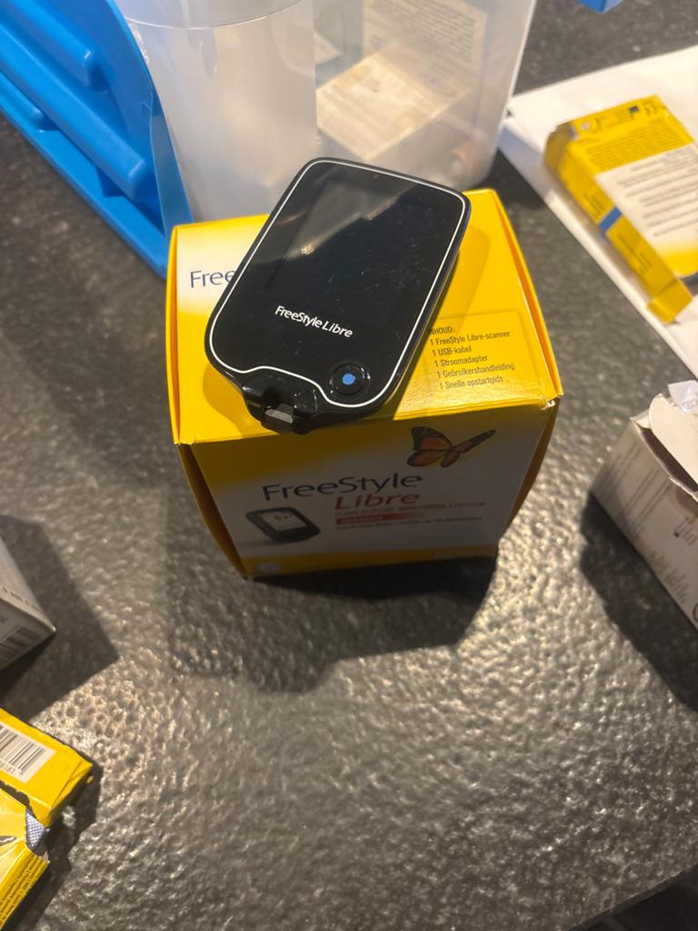 FreeStyle Libre Scanner - Glucose Monitor, Ophalen of Verzenden, Zo goed als nieuw, Overige typen
