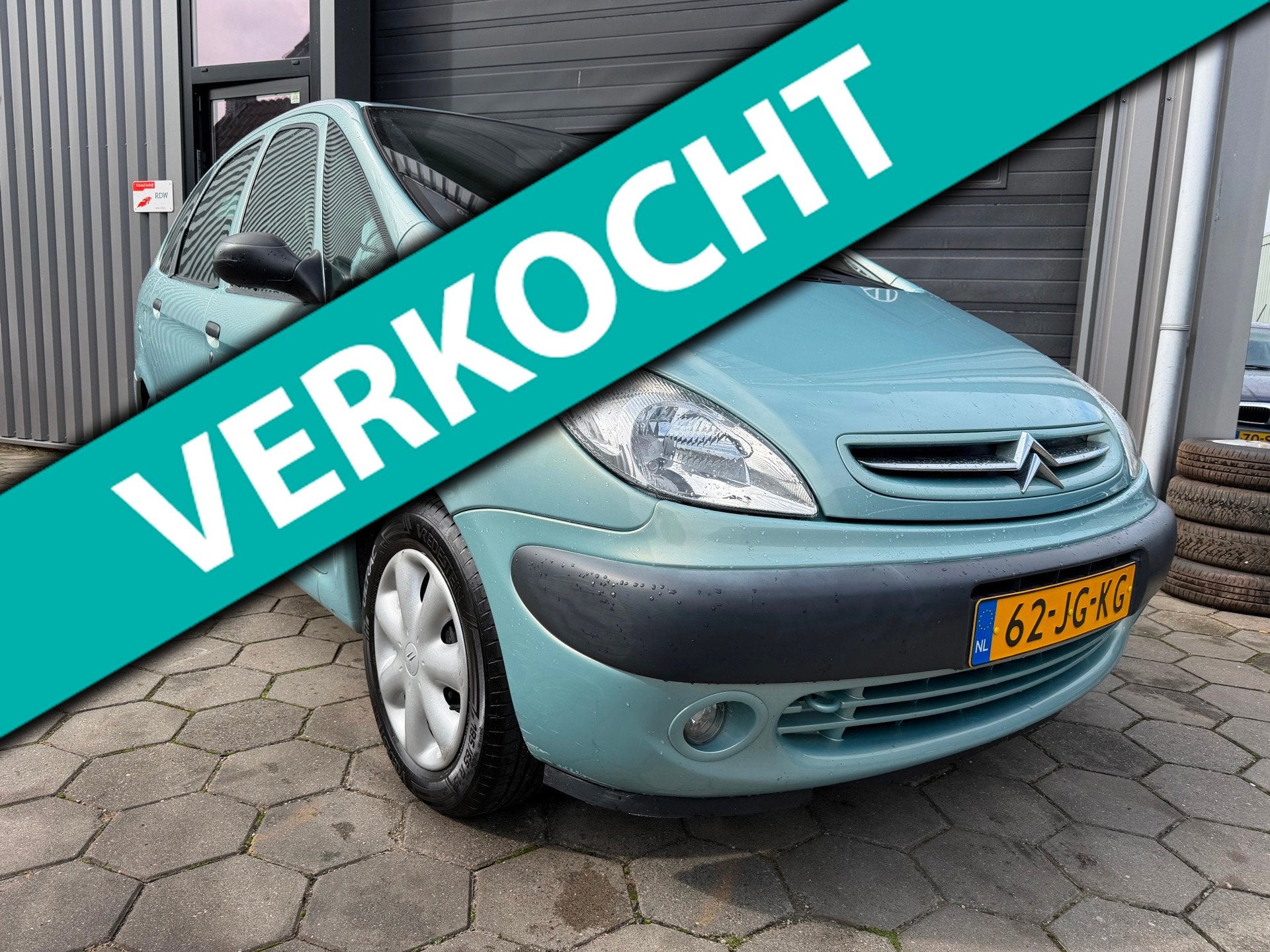 Citroen Xsara Picasso 1.8i-16V - 1e Eigenaar - Nw apk - Airc, Dealer onderhouden, Stof, Zwart, 4 cilinders