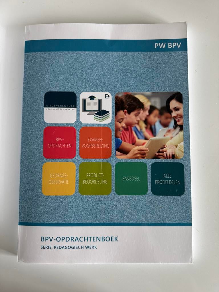 Pedagogisch Werk Basisboek, BPV-opdrachtenboek, OA basisboek, Ophalen of Verzenden, Zo goed als nieuw, Overige niveaus, Overige vakken