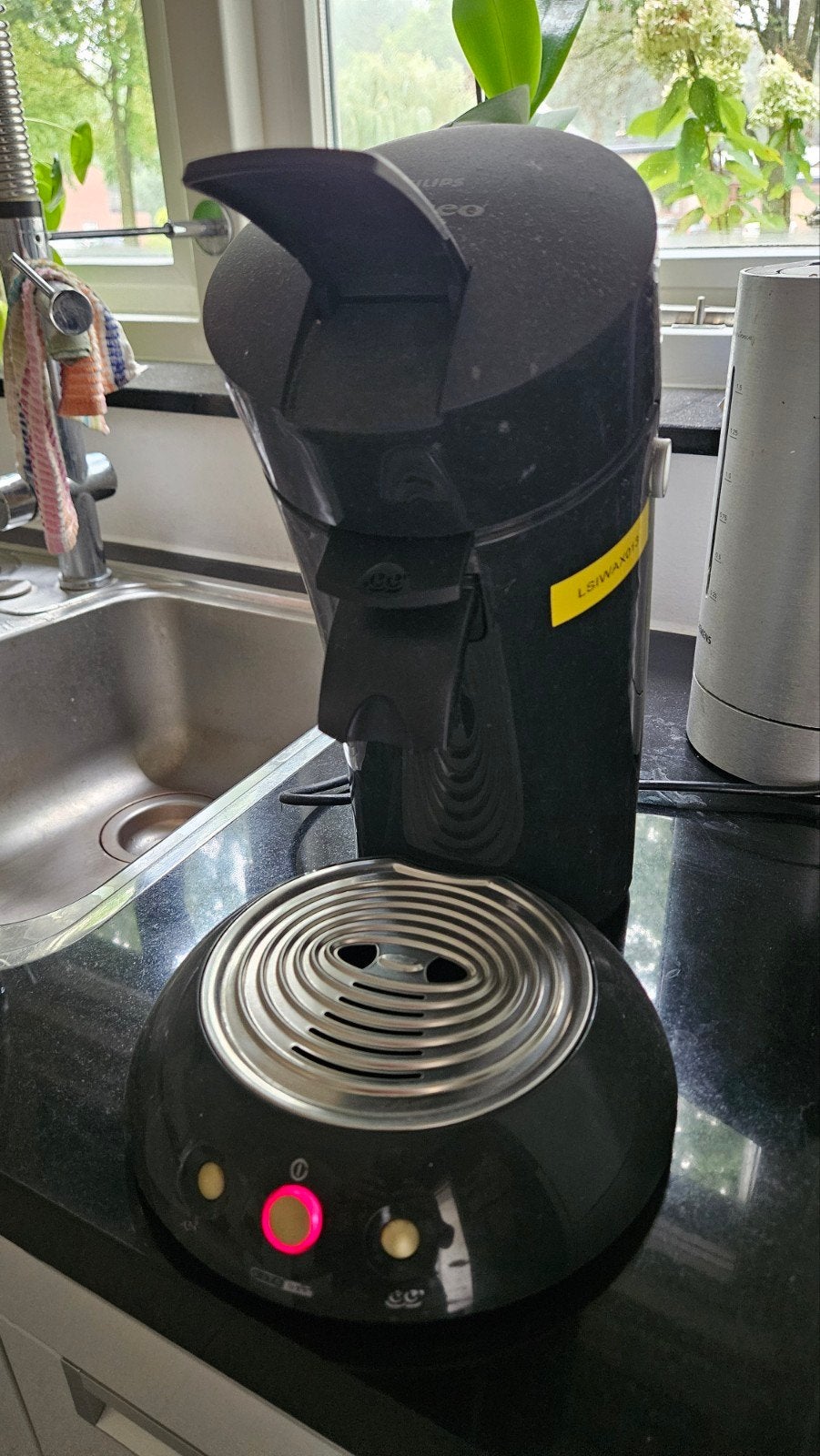 Philips Senseo koffiezetapparaat - Zwart, Witgoed en Apparatuur, Gebruikt, Koffiemachine, Ophalen of Verzenden, 1 kopje