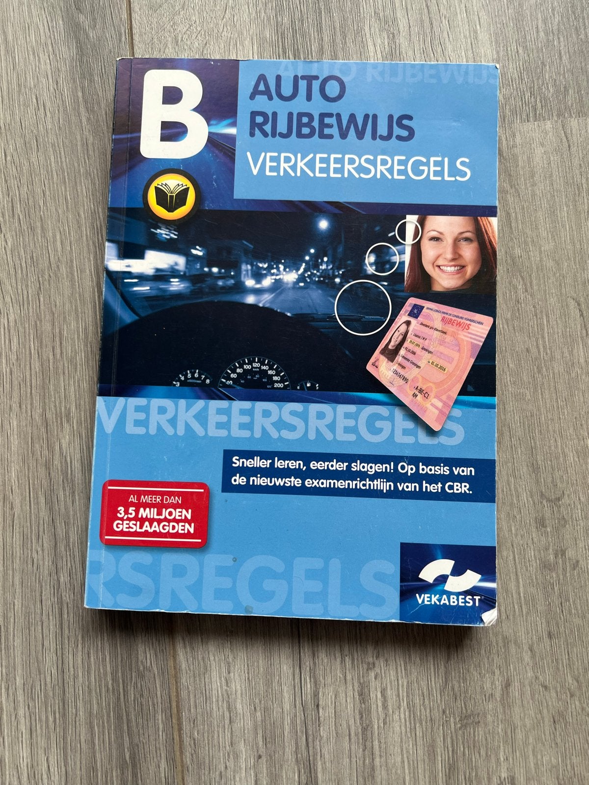 Vekabest Auto Rijbewijs Verkeersregels Theorieboek, Ophalen, Zo goed als nieuw, Overige niveaus