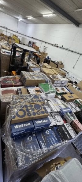 157 partij restpartij handel mix mistery pallets kleding, Diversen, Ophalen, Nieuw