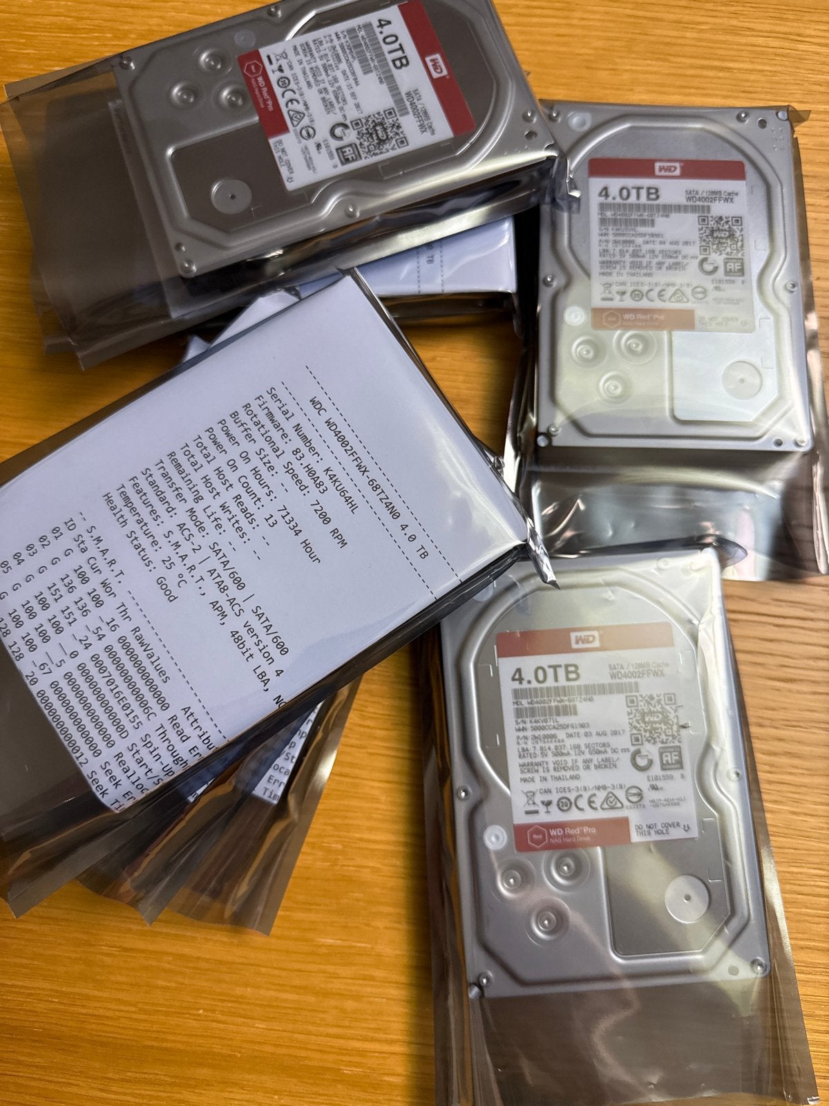WD Red Pro 4TB Harddisk (WD4002FFWX) - Getest, 5 stuks, Computers en Software, Harde schijven, Intern, Gebruikt, Server, Info@wd.com