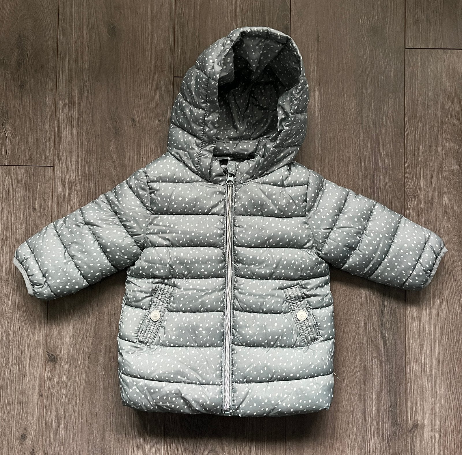 Winterjas meisje maat 80, Mango, mint groen-witte stippen, Ophalen of Verzenden, Zo goed als nieuw, Meisje, Jasje