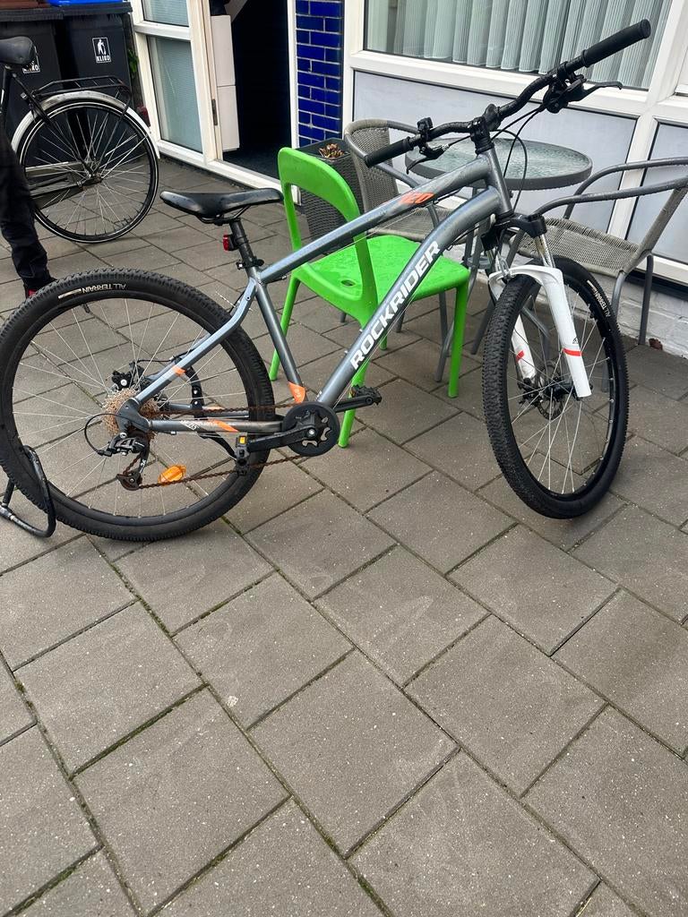 Rockrider ST 100 Mountainbike - Grijs/Oranje, Fietsen en Brommers, Fietsen | Mountainbikes en ATB, Overige merken, Gebruikt, Hardtail