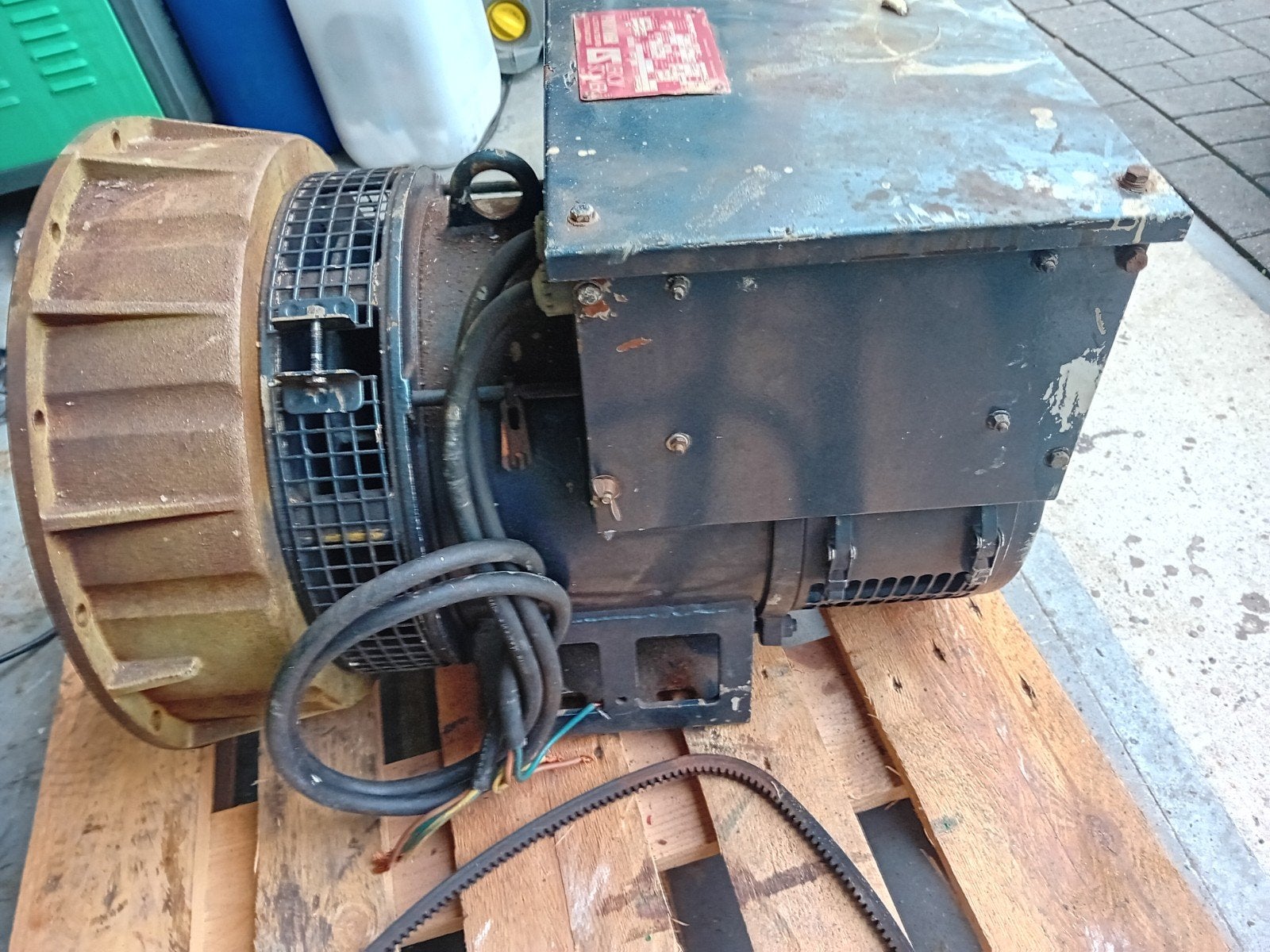 15kva generator van leroy somer