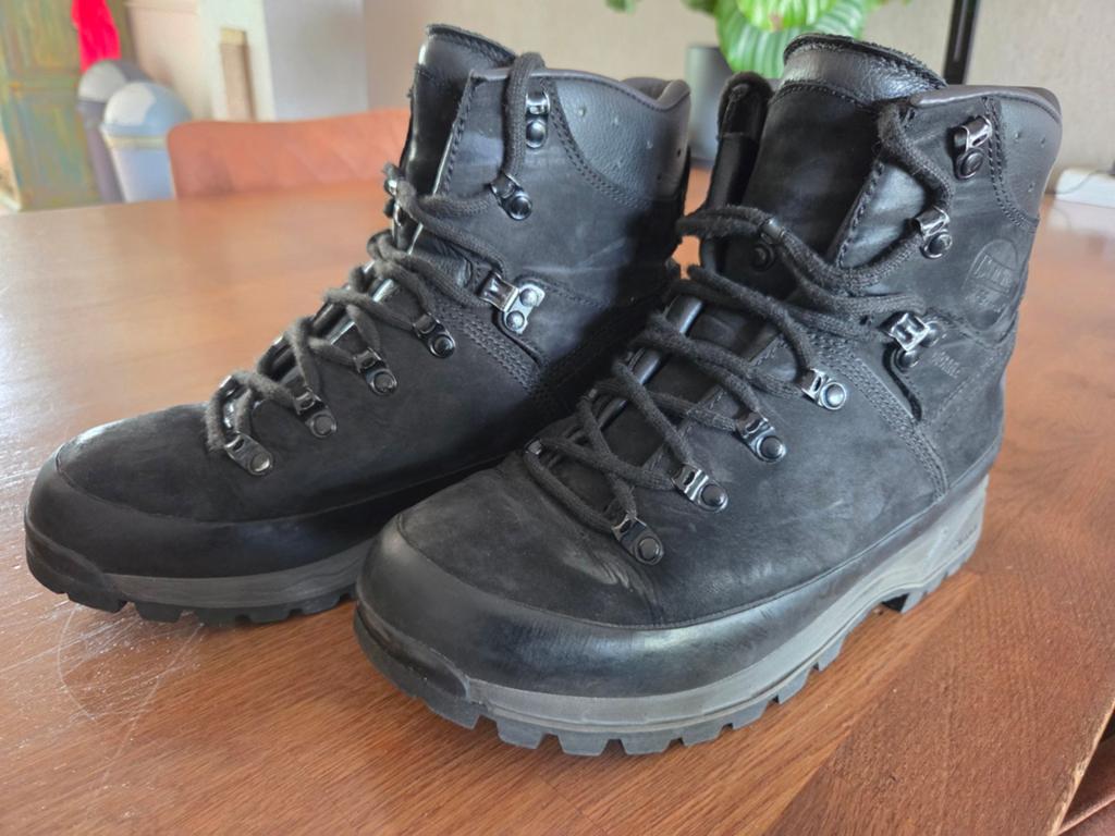 Meindl bergschoenen maat 41, Sport en Fitness, Bergsport en Wandelen, Ophalen of Verzenden, Zo goed als nieuw, Schoenen