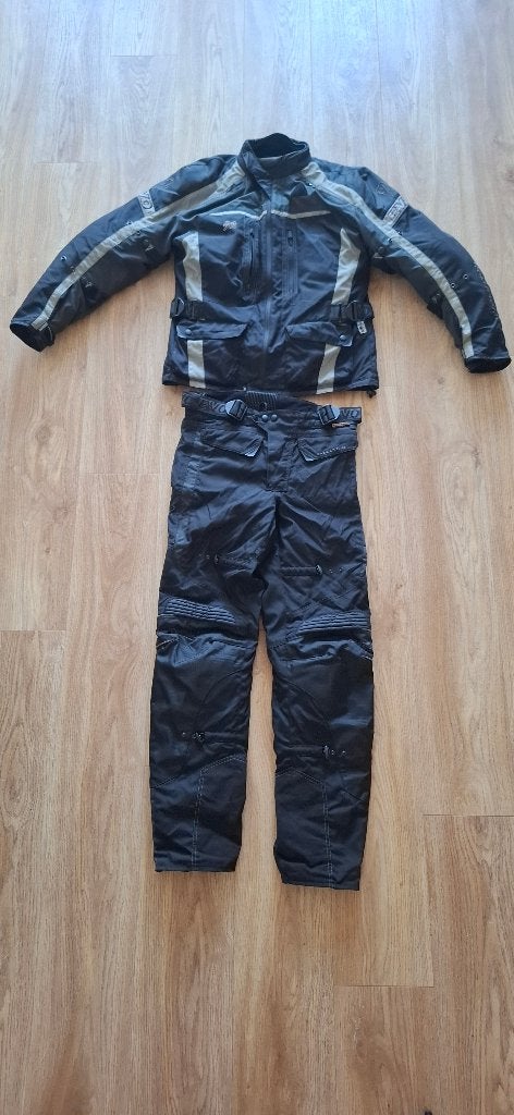 Evolution motorpak Maat S/M, Motoren, Kleding | Motorkleding, Ophalen, Evolution, Kinderen, Combipak