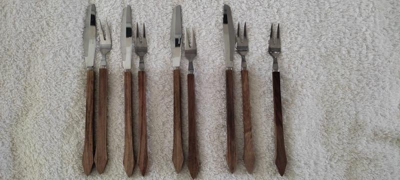 Set 4 dessert vorken en mesjes met hout, Verzenden, Zo goed als nieuw, Rvs of Chroom