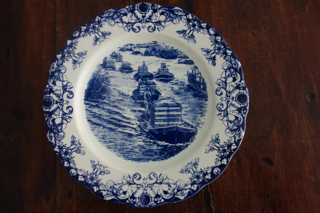 Wandbord schuiten naar de veiling Bovenkarspel, Ophalen of Verzenden