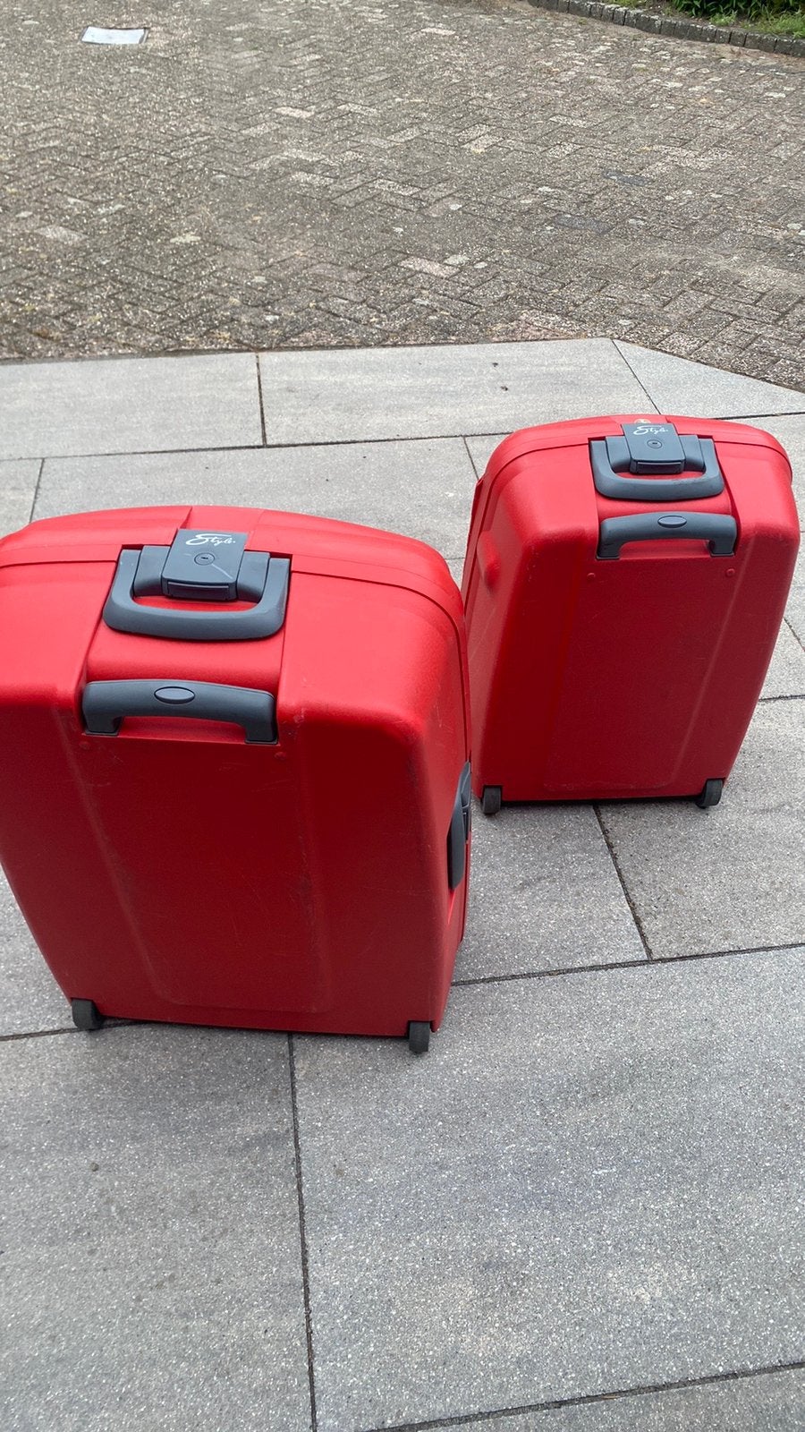 2 x koffers, Ophalen, Zo goed als nieuw