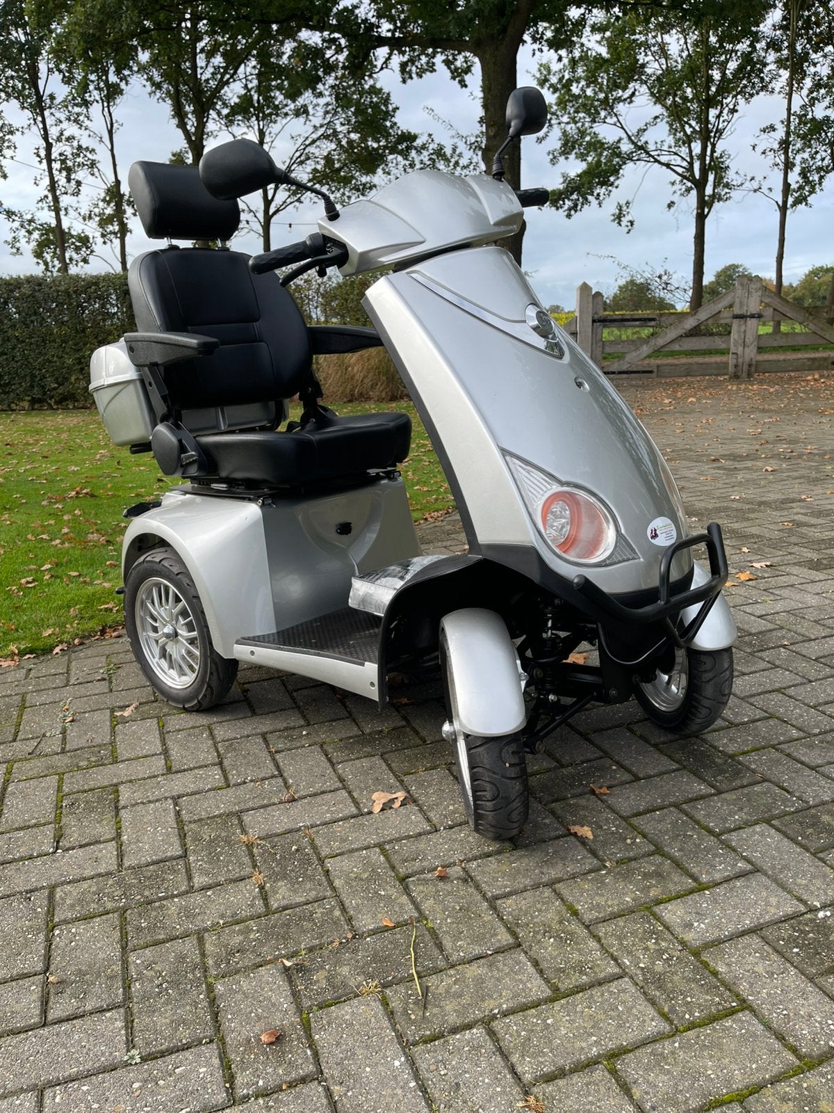 Zeer nette uit 2023 scootmobiel met 238 km op de teller, Diversen, Ophalen, Zo goed als nieuw, 46 km of meer, 16 km/u of meer