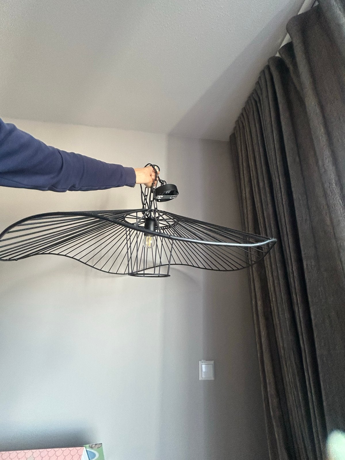 Zwarte draadlamp - Modern design dia 70cm, Huis en Inrichting, Ophalen, Zo goed als nieuw, Metaal, E27 (groot)