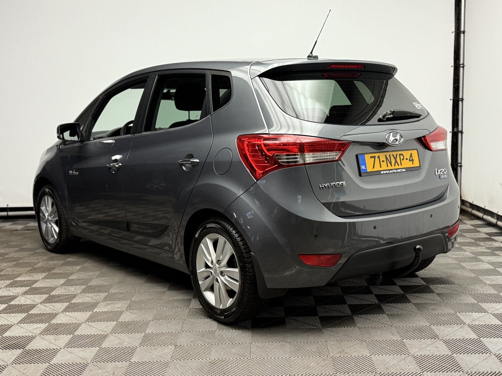 Hyundai ix20 1.6i i-Vision ECC Trekhaak NL Auto (bj 2010), Auto's, Voorwielaandrijving, Stof, Gebruikt, 4 cilinders