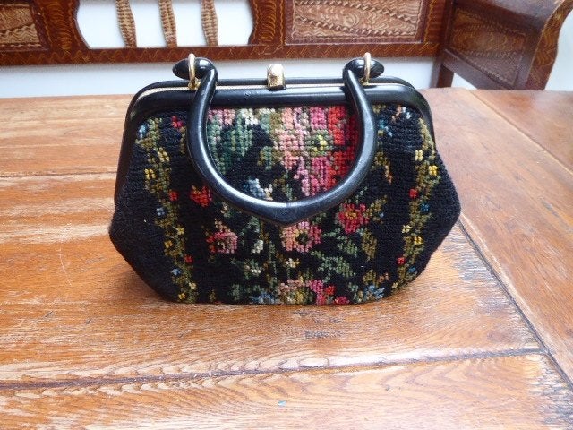Geborduurd vintage tasje, Ophalen of Verzenden, Zo goed als nieuw, Zwart, Handtas