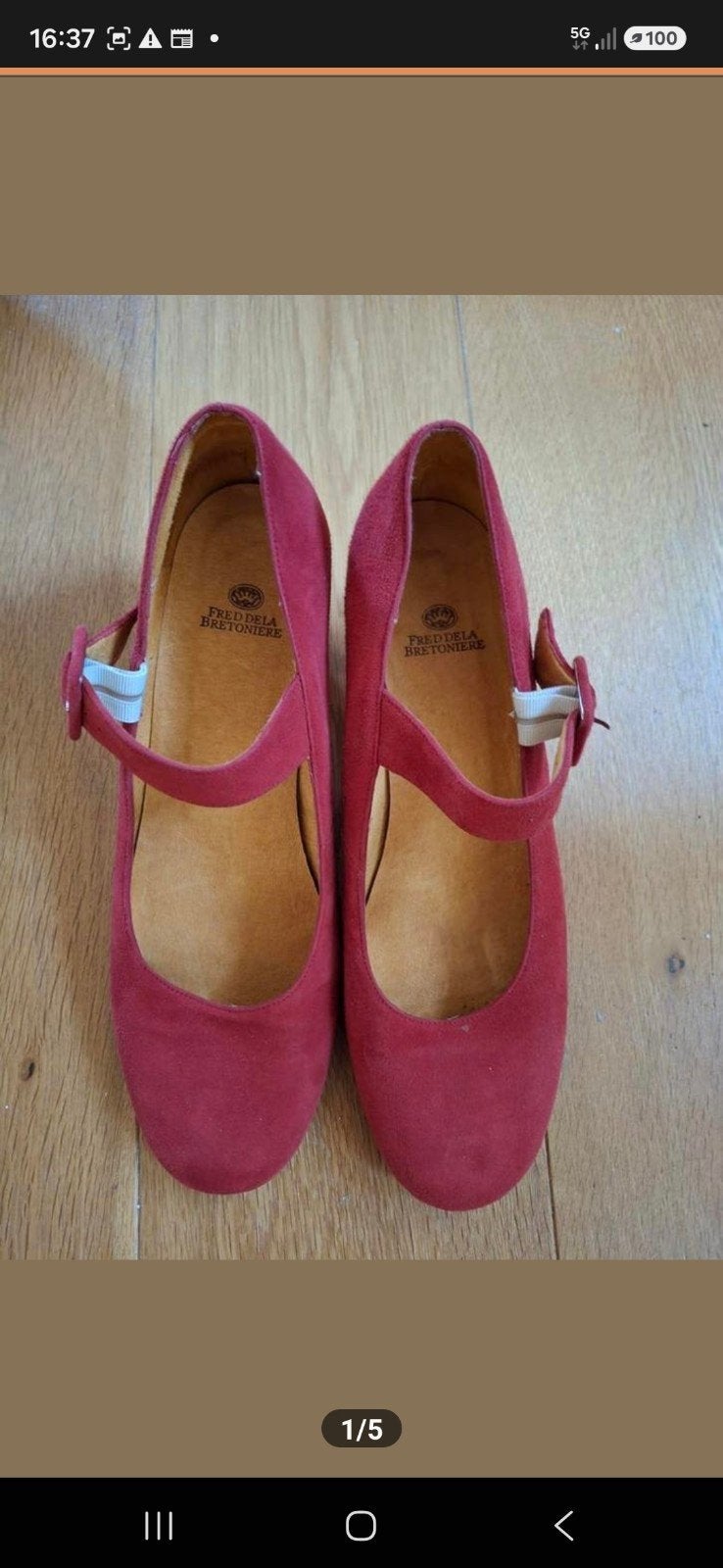 Fred de la Bretoniere rode pumps schoenen lage hak mt 40, Ophalen of Verzenden, Gedragen, Rood, Fred de la Bretoniere