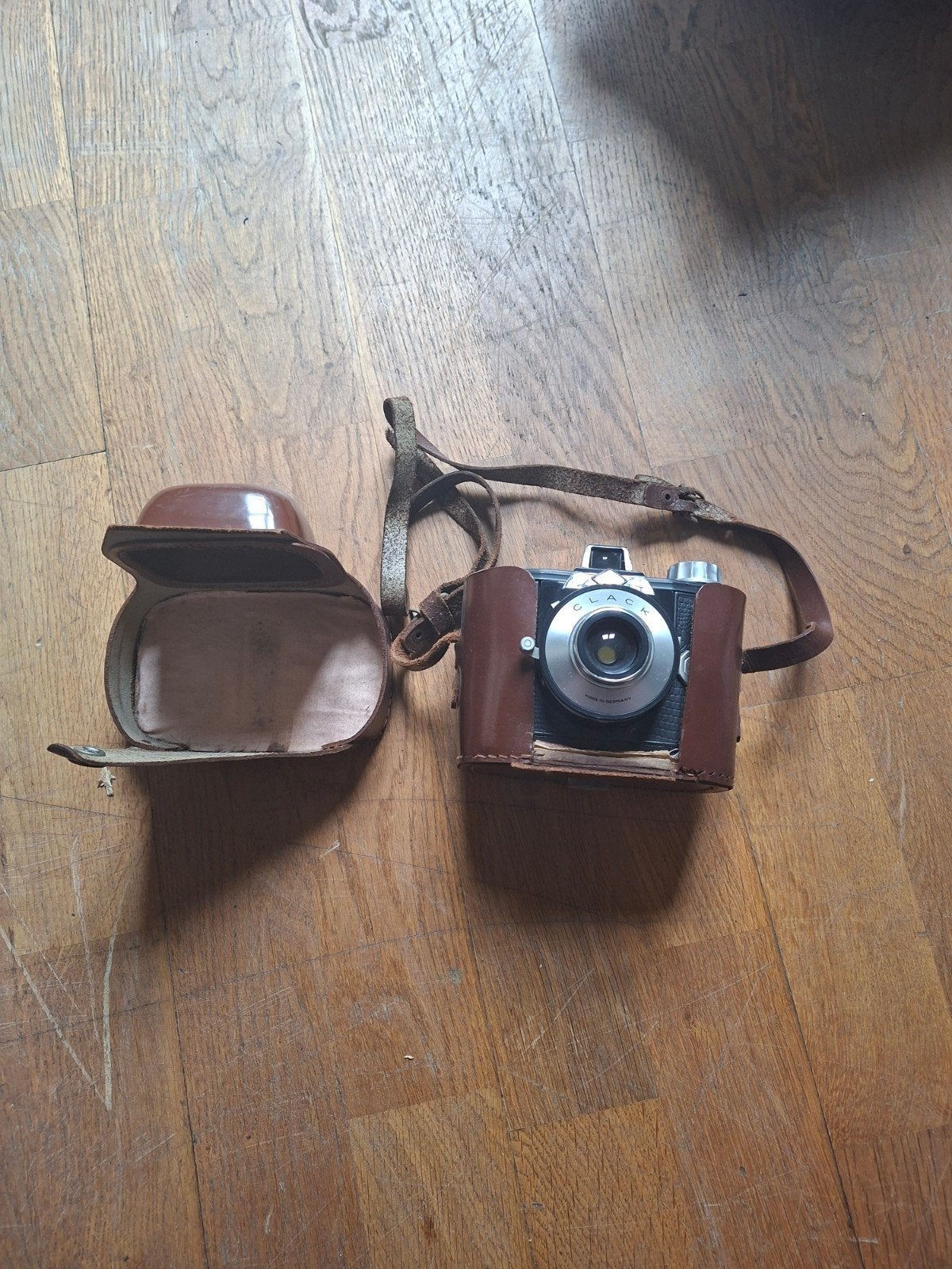 Agfa Clack camera met lederen tas - Vintage camera, Ophalen, Gebruikt, Compact, Overige Merken