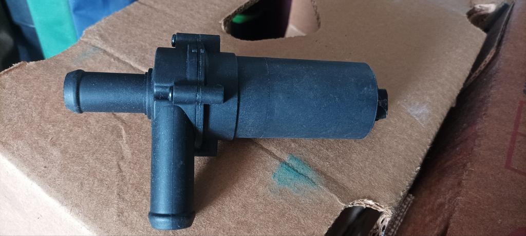 CARGO 070 203 12V Waterpomp - Nieuw, Ophalen of Verzenden, Nieuw, Universele onderdelen