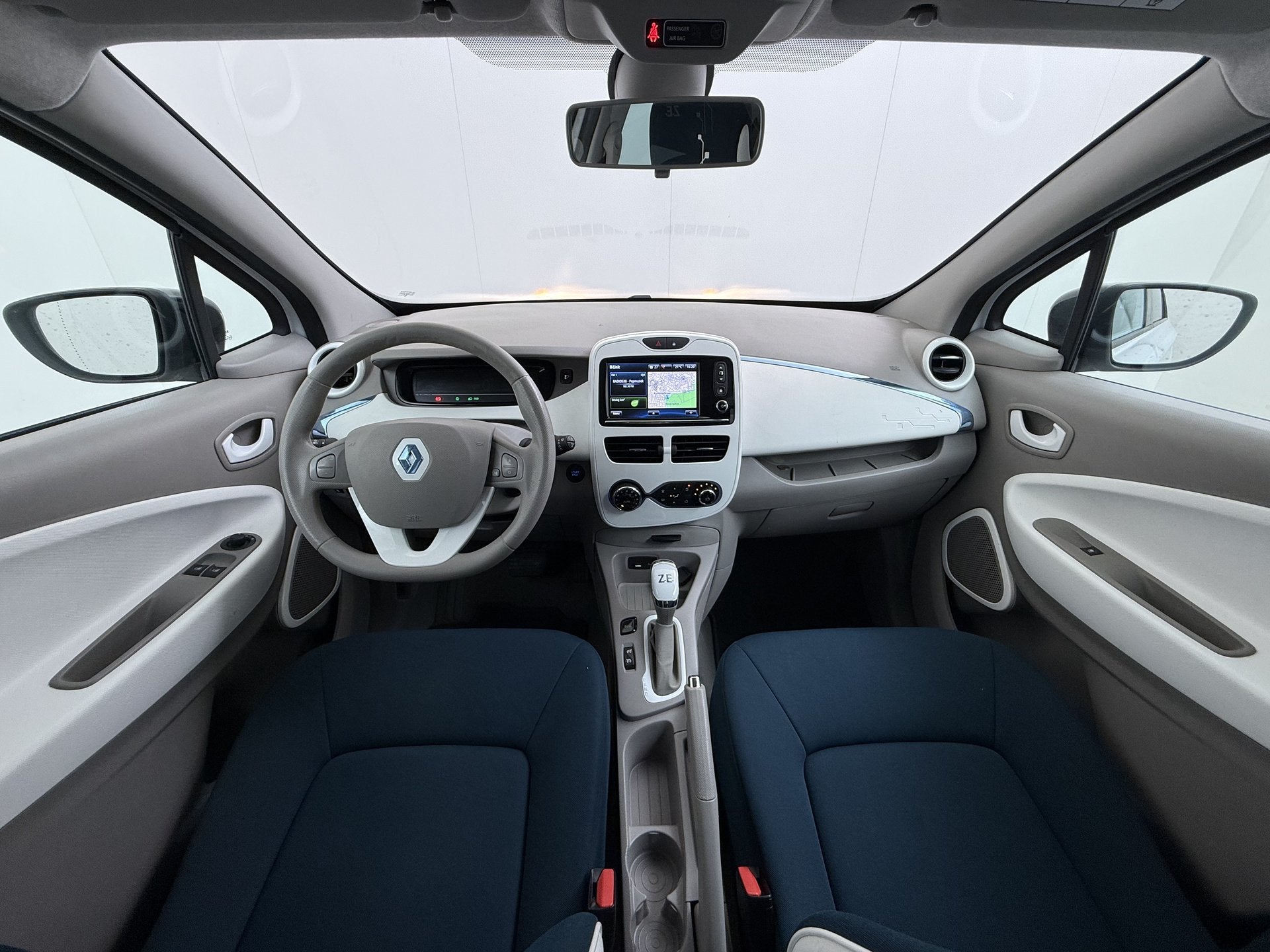Renault ZOE Q210 Life Quickcharge 22kWh (Eigen Accu) *Airco, Auto's, Renault, Stof, 22 kWh, Electronic Stability Program (ESP)