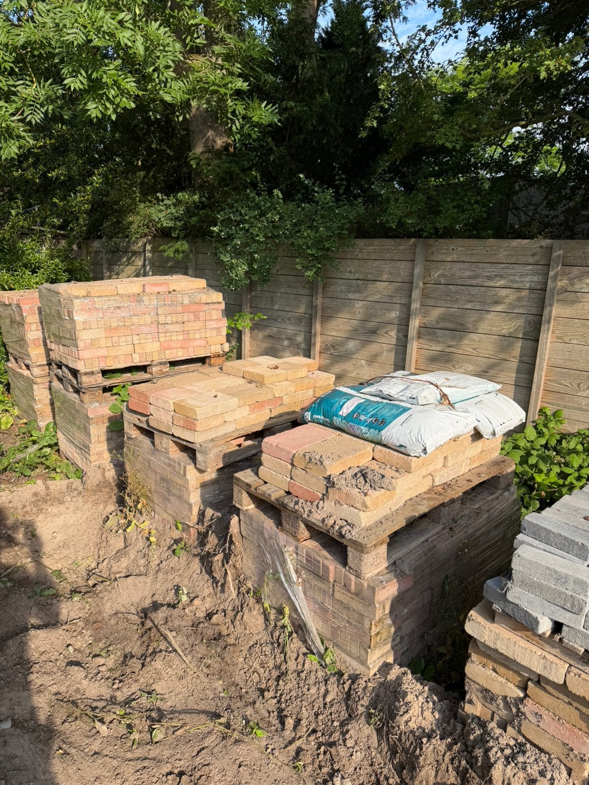Waal formaat Klinkers en rechthoekige en vierkante klinkers, Tuin en Terras, Ophalen, Zo goed als nieuw, Beton, Klinkers